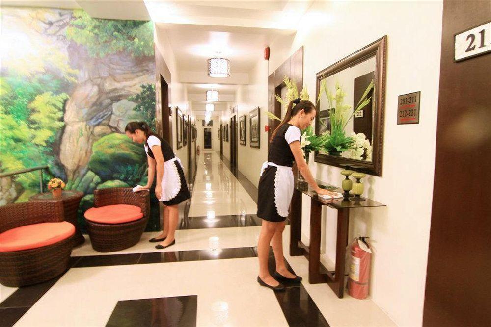 Urban Manor Hotel Roxas City Eksteriør bilde
